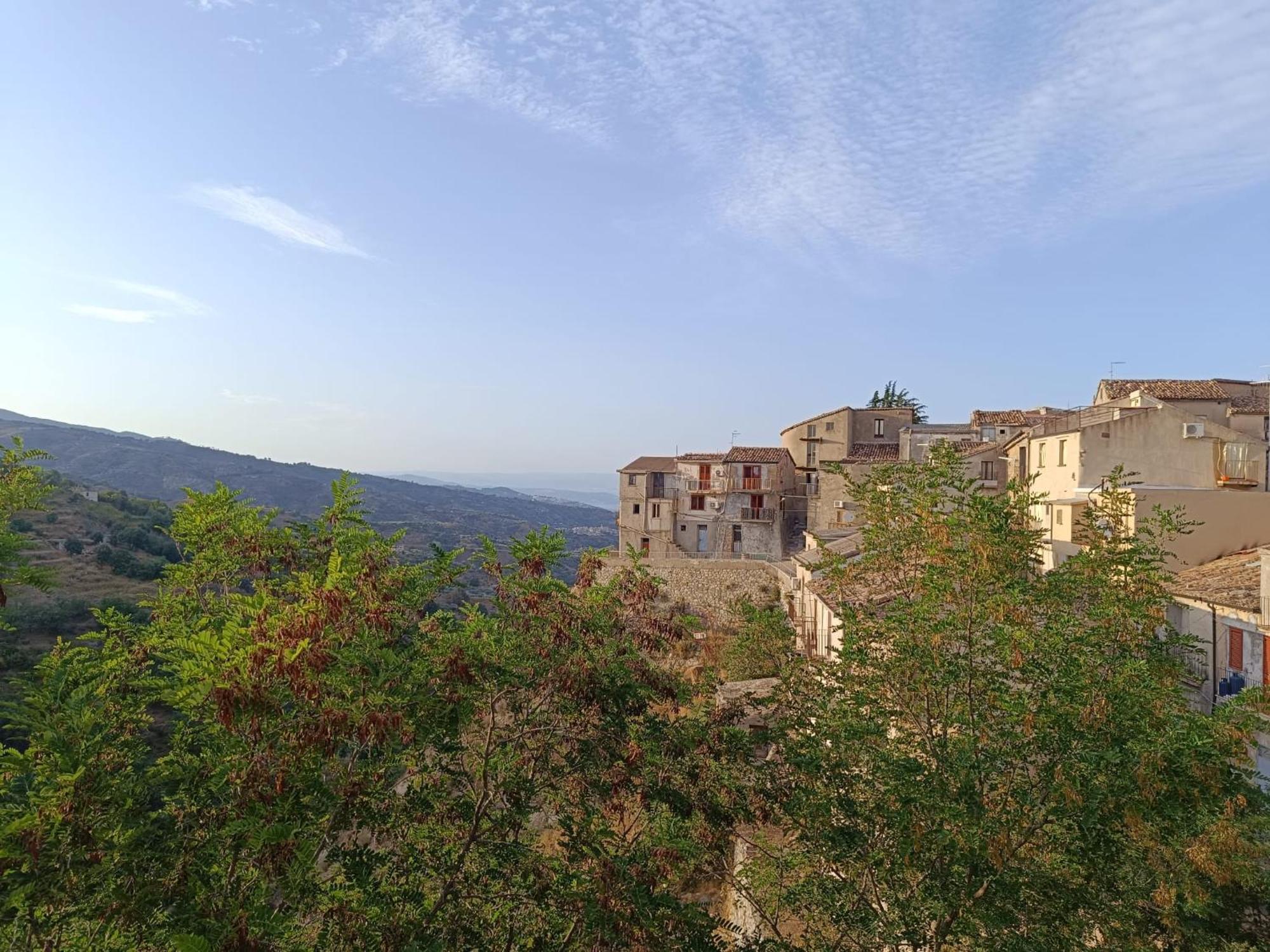 Florence House Santa Caterina dello Ionio Exterior photo